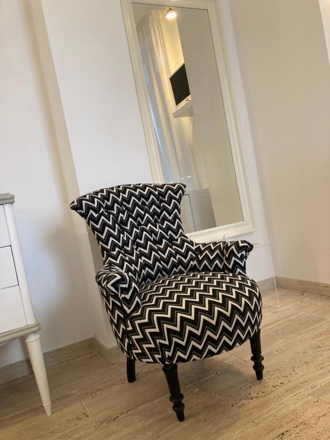 Corte Baracca B&B Suite Matino Bagian luar foto